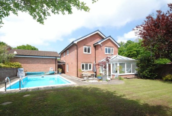 4 Bedroom Detached